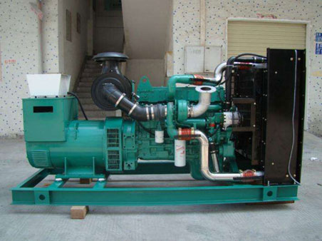 双鸭山1100kw康明斯柴油发电机组